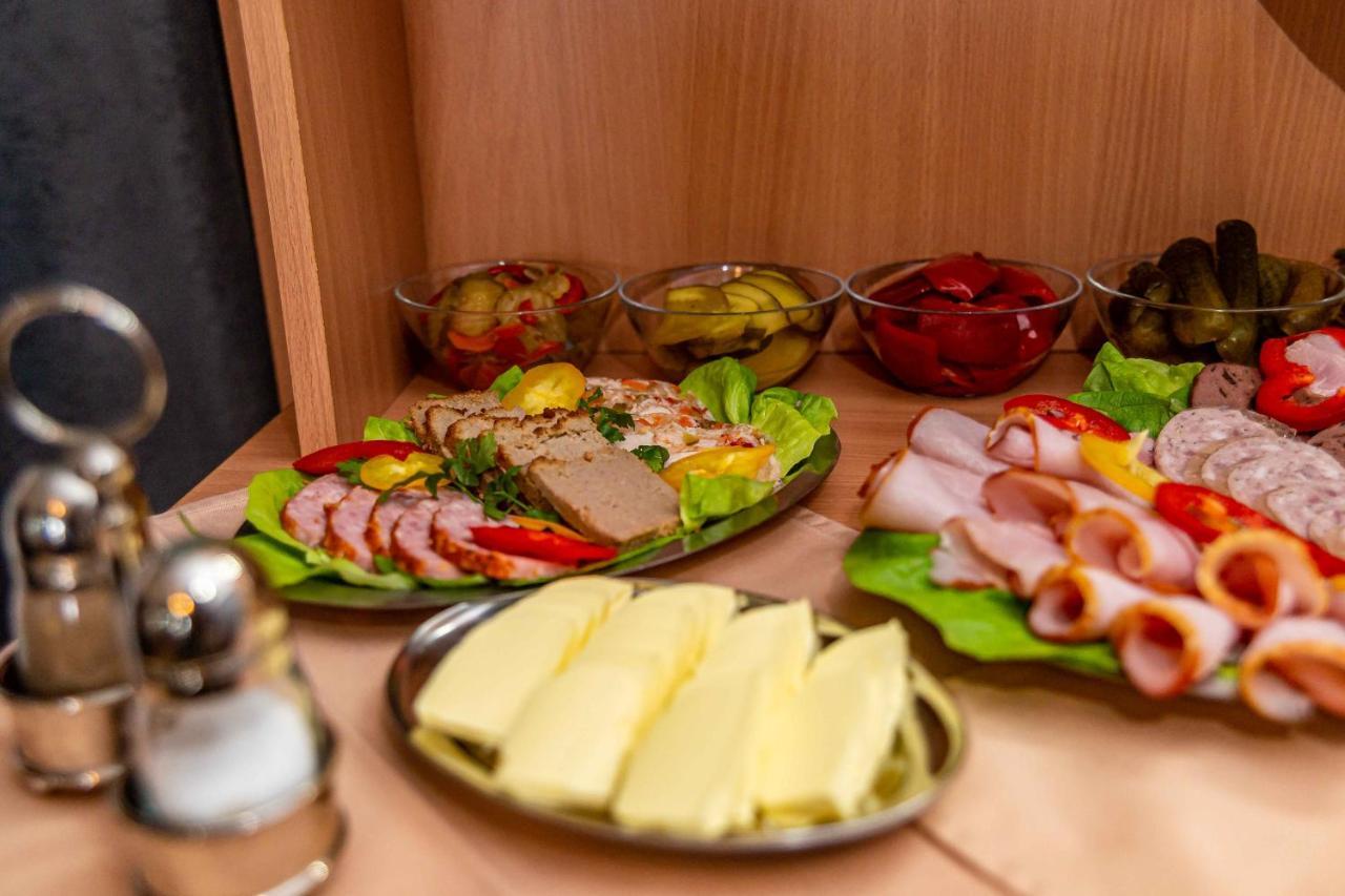 Metropol Hotell Łomża Eksteriør bilde