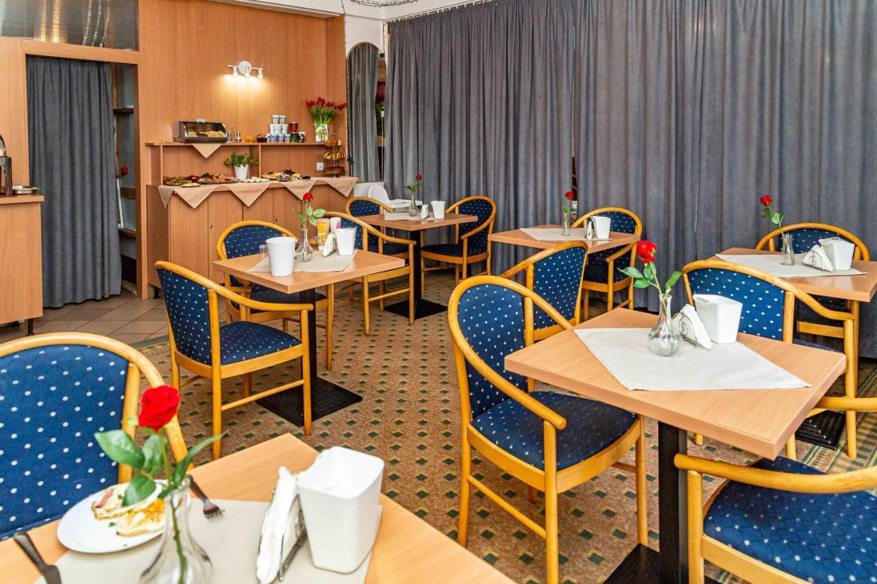 Metropol Hotell Łomża Eksteriør bilde
